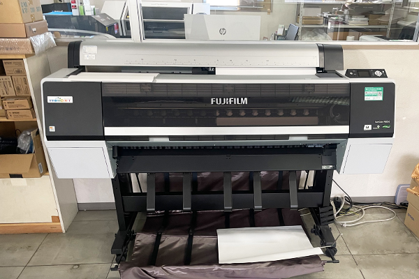 FUJIFILM SureColor P8050