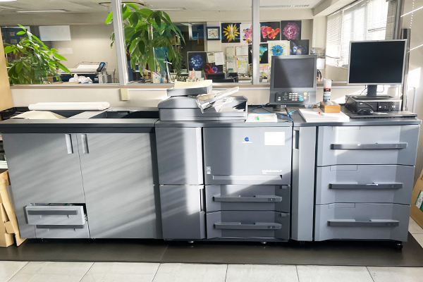 KONICA MINNOLTA bizhub PRESS 1052